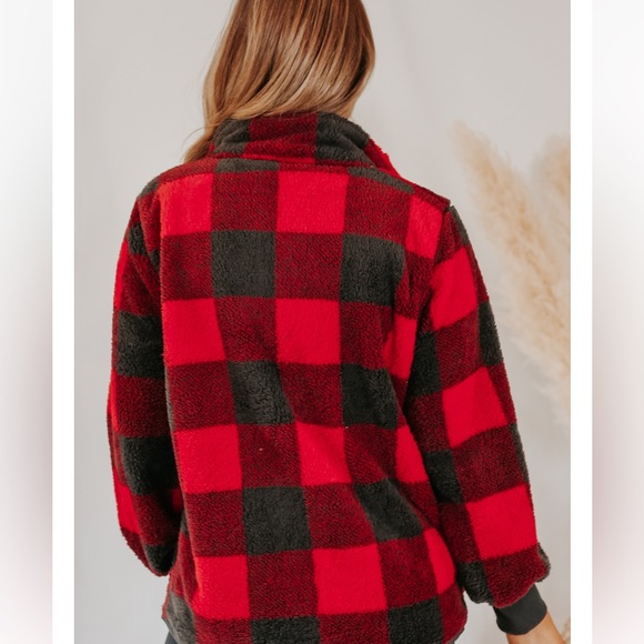NWT MAGNOLIA GALWAY RED ❤️🖤 PLAID COZY FLEECE JACKET, Sz.M, BNWTIB - Picture 5 of 11